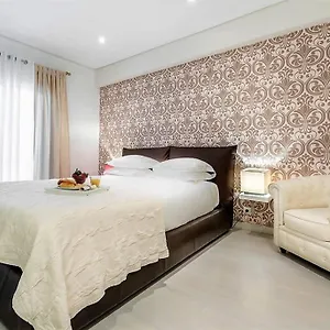https://lovelisbonapartments-city-center-with-charm.hotels-lisbon-portugal.com