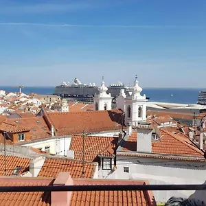 https://lovelisbonapartments-view-that-calms-the-soul.hotels-lisbon-portugal.com