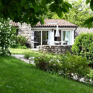Les Grangeonnes, Nature, Piscine, Sauna Pour Accueil Familiale Ou De Groupe Saint-Basile